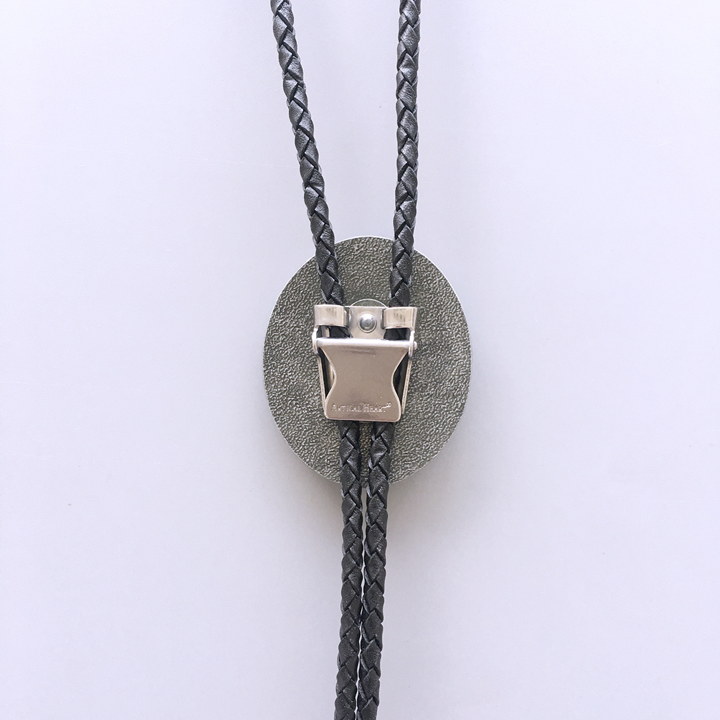 Antique Brushed Silver Southwest Pattern Oval Bolo Tie BOLOTIE-001