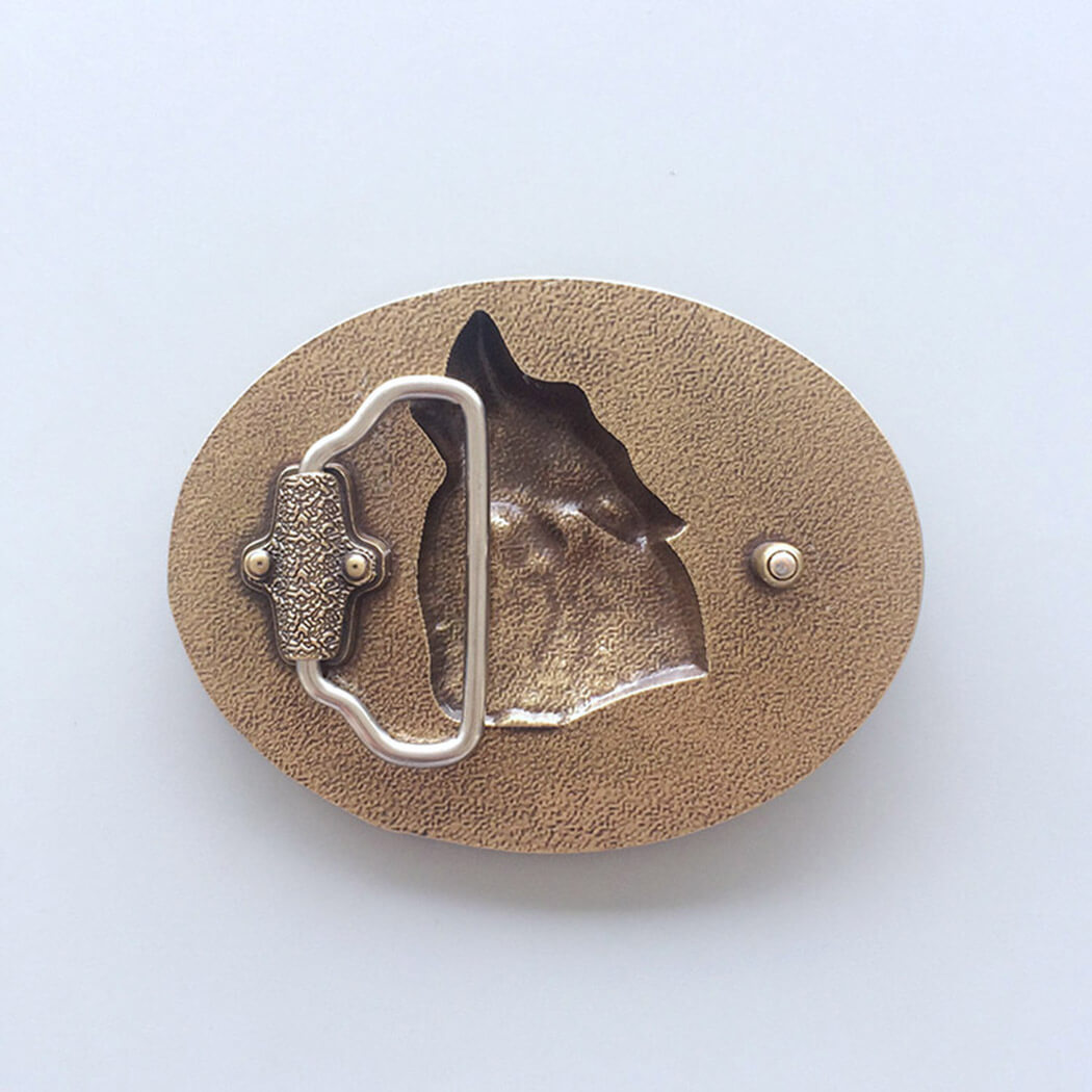 Antique Bronze Plated Howling Wolf Western Metal Oval Belt Buckle also Stock in the US BUCKLE-WT013AB