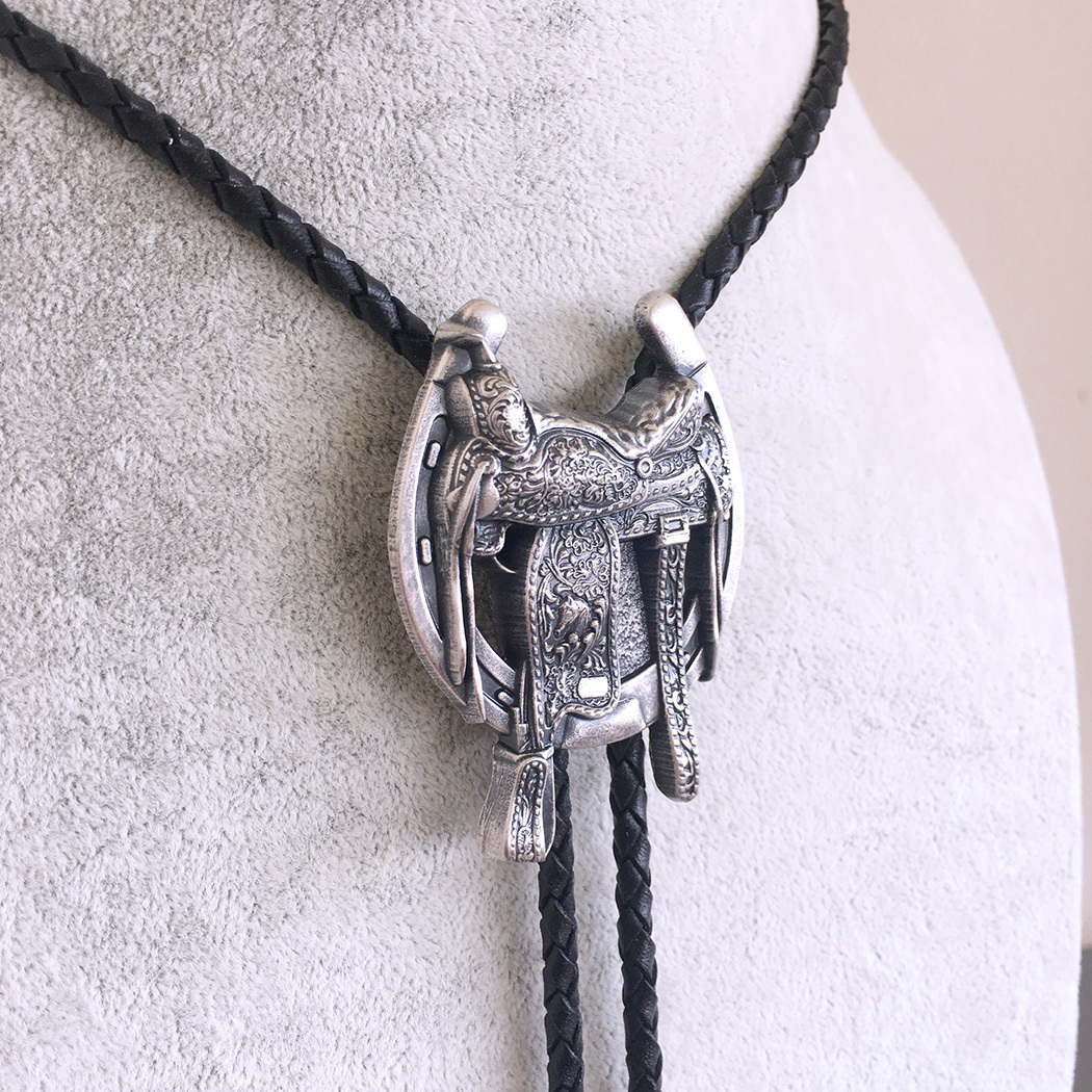 Vintage Silver Saddle Horseshoe Cowboy Cowgirl Bolo Tie BOLOTIE-006