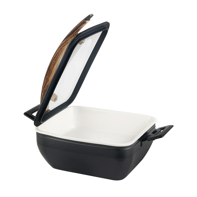 Square Chafer Pot With Black Silica gel glass lid Wooden handle 5.2L