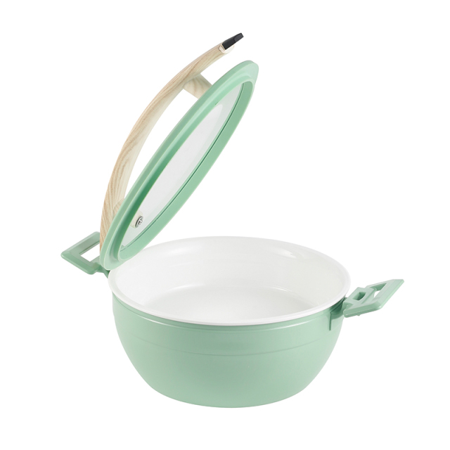 Green  Round Chafer Pot With Green Silica gel glass lid Wooden handle 5.2L