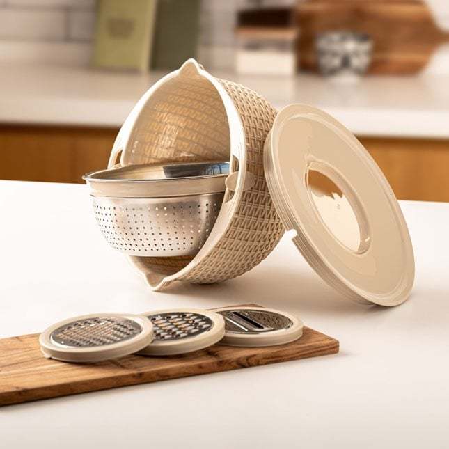 4 in 1 Strainer with mixing bowl and grater 4 L