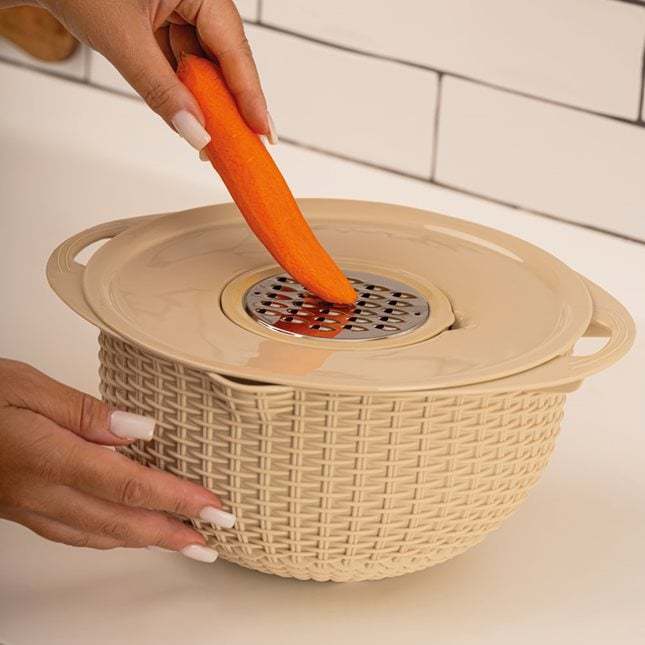 4 in 1 Strainer with mixing bowl and grater 4 L