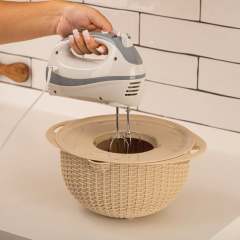 4 in 1 Strainer with mixing bowl and grater 4 L