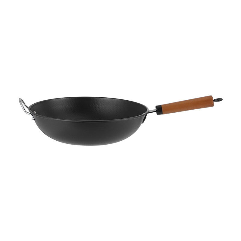 Metal flat-bottomed hammer-textured iron pot with wooden handle