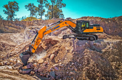 37 Ton XCMG 370D Excavator - Heavy-Duty Crawler Type Equipment for Construction, Mining & Demolition | High-Efficiency Excavation Machine with Strong Digging Capacity for Large-Scale Engineering Projects