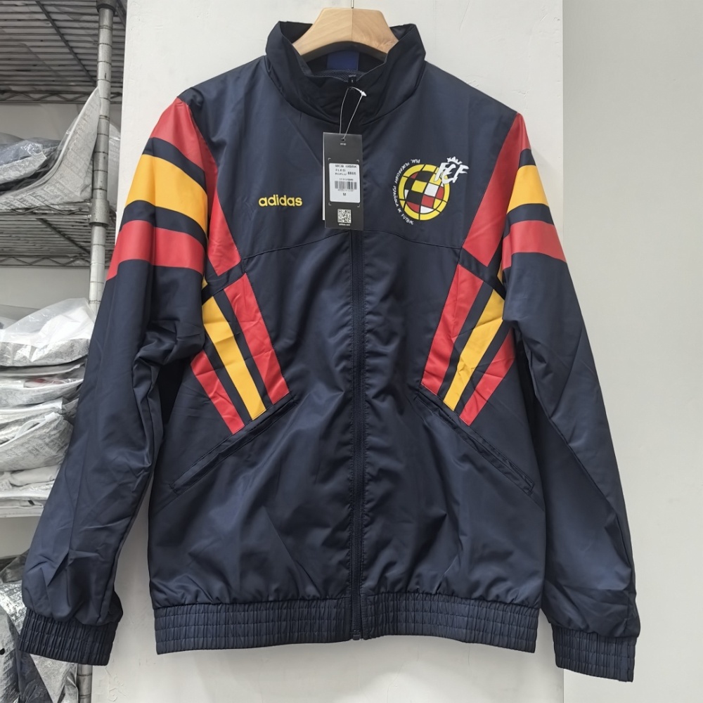 2024-25 Spanish outerwear appearance training uniform
