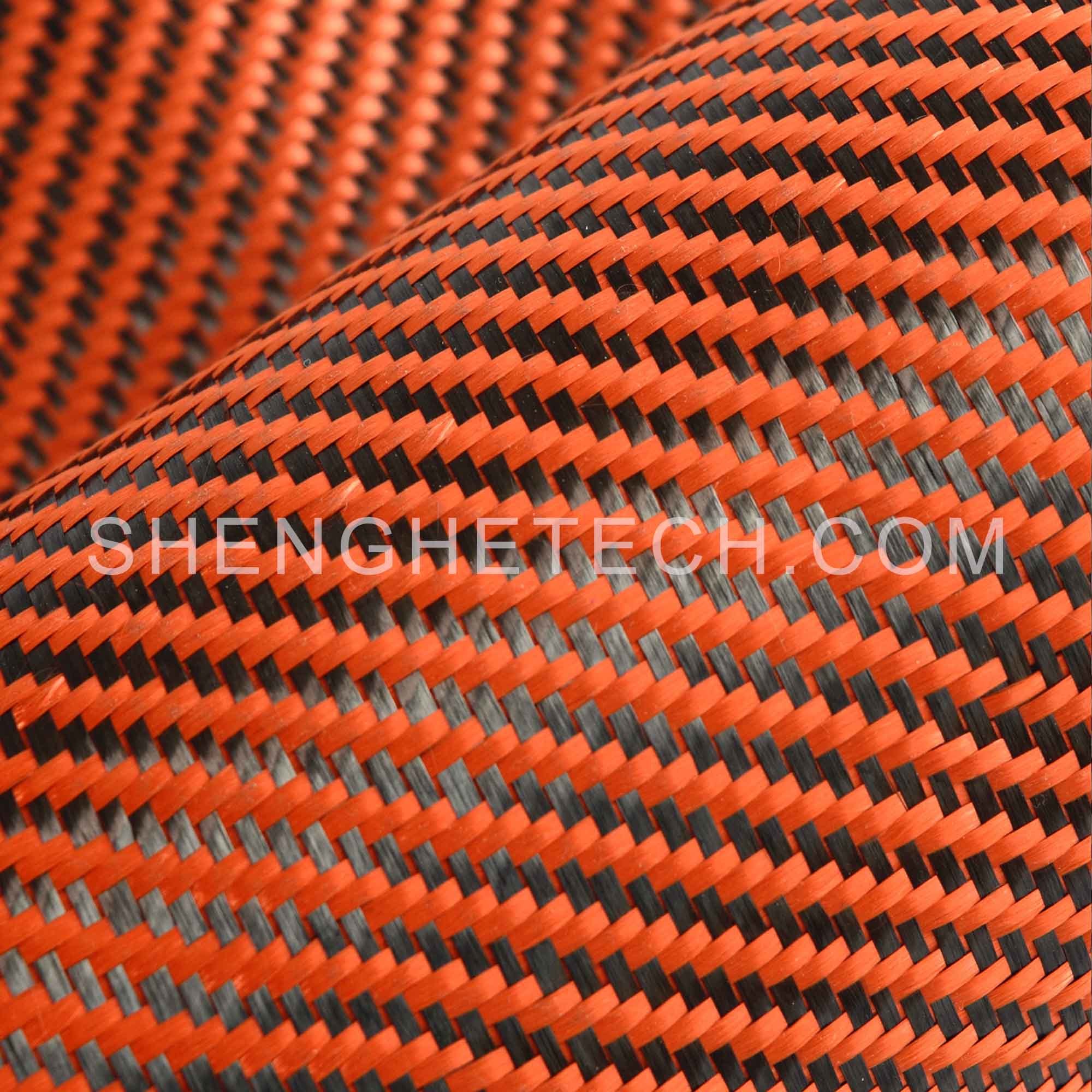 tissu hybride carbone-kevlar