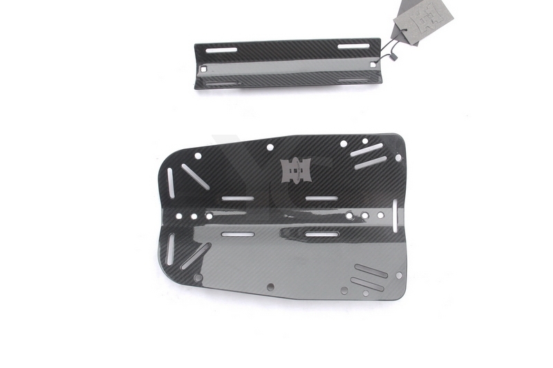 GEMINI DESIGN Dry Carbon Fiber Wing BCD Back Plate
