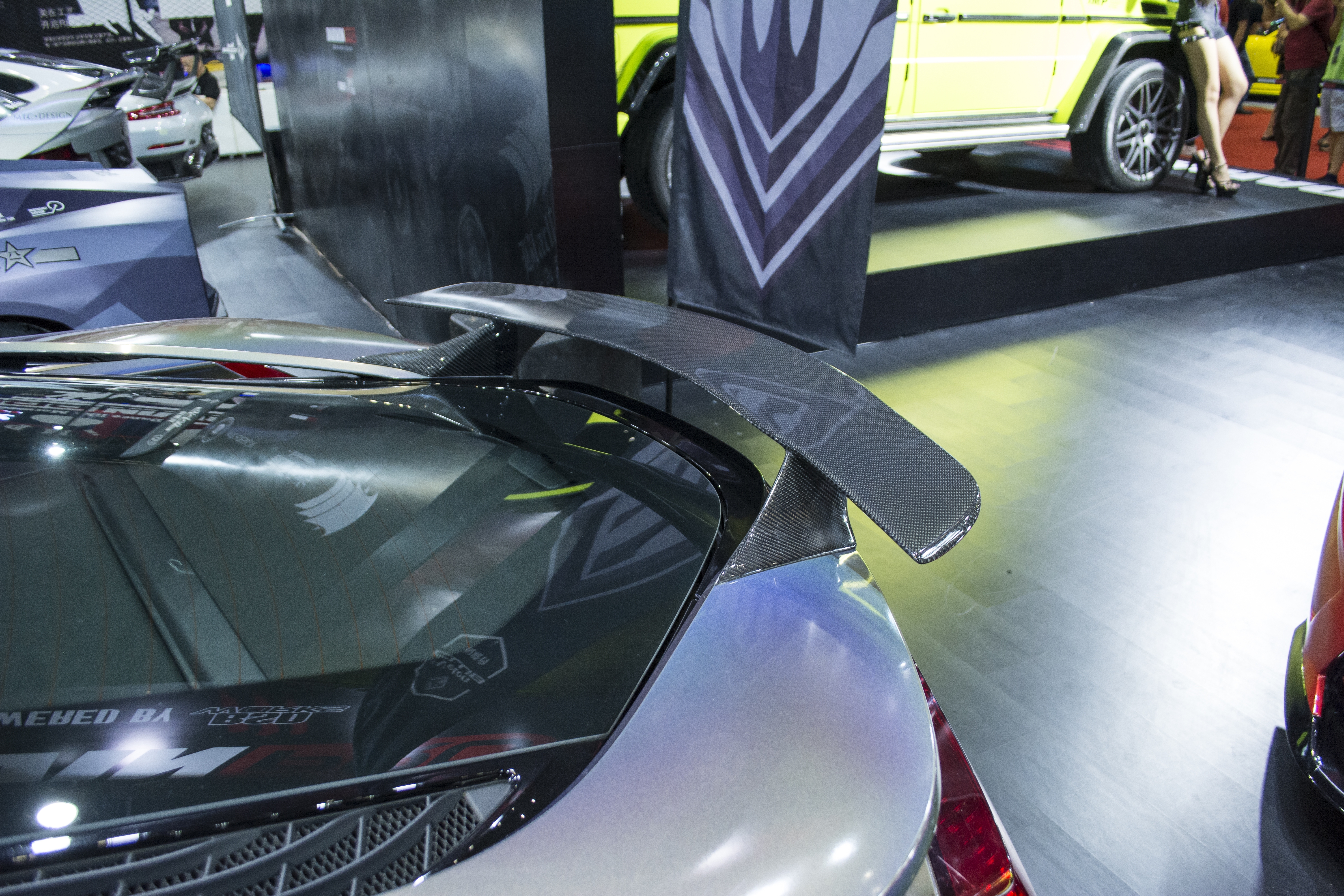 2014-2017 BMW i8 Electric Berserker Style Body kit include Front Lip,Side Skirts,Rear Diffuser,Rear Spoiler,Front Canards,Rear Canards,Fender Vents