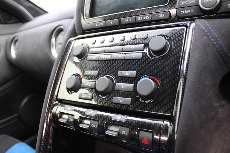 2008-2010 Nissan R35 GTR CBA LHD RSW Style Control Panel
