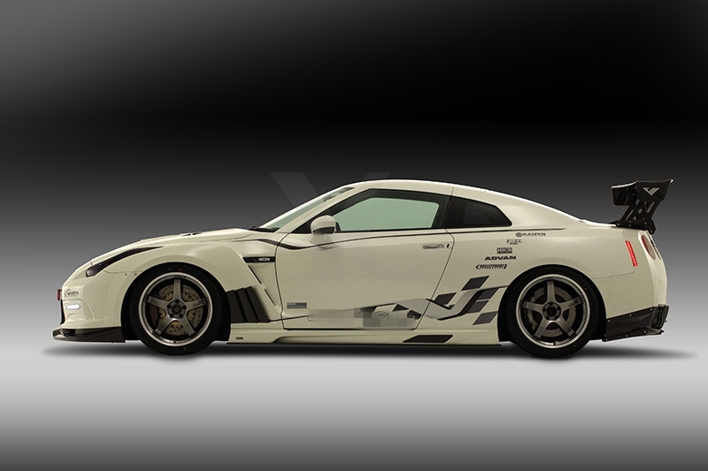 2008-2015 Nissan R35 GTR CBA DBA VS '13 Ver.Style Side Skirts