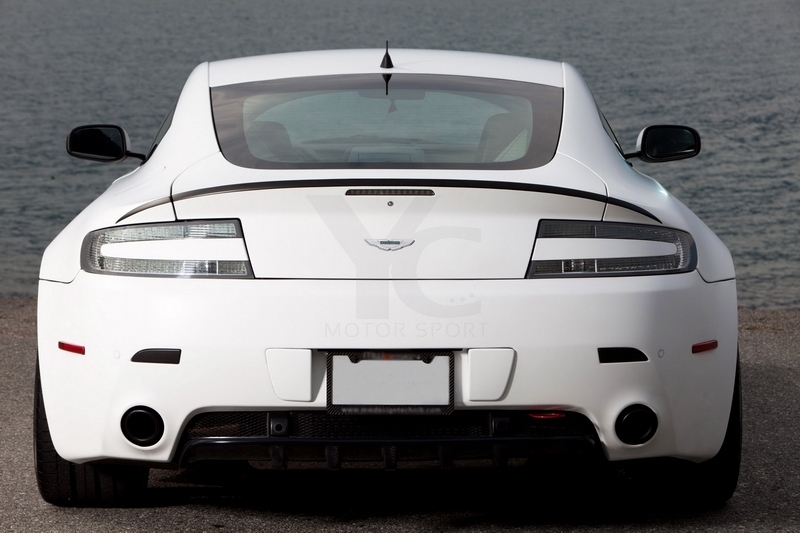 2006-2009 Aston Martin V8 Vantage V2-Style Rear Diffuser