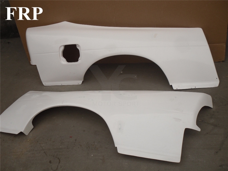 1989-1994 Nissan 180SX RPS13 DM Style +50mm Rear Fender