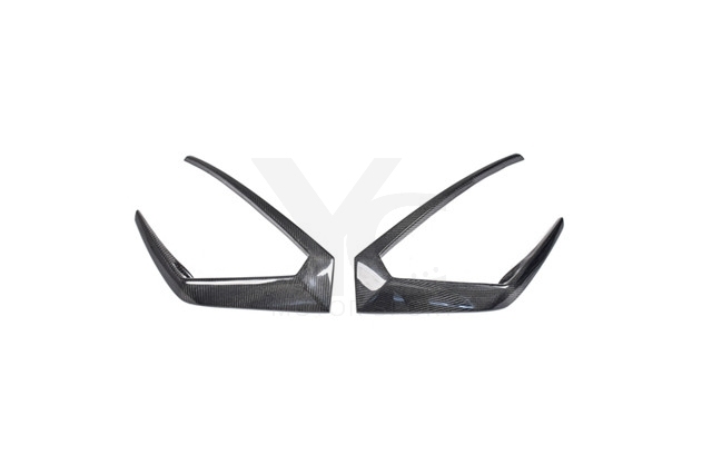 2018-2019 Lamborghini URUS TPC Style Rear Bumper Side Vents