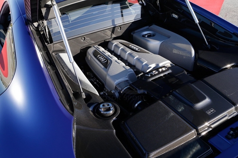 2014-2015 R8 V8 V10 Coupe & Spyder Engine Cover & Motor Shield Cover with Letters Dry Carbon Fiber