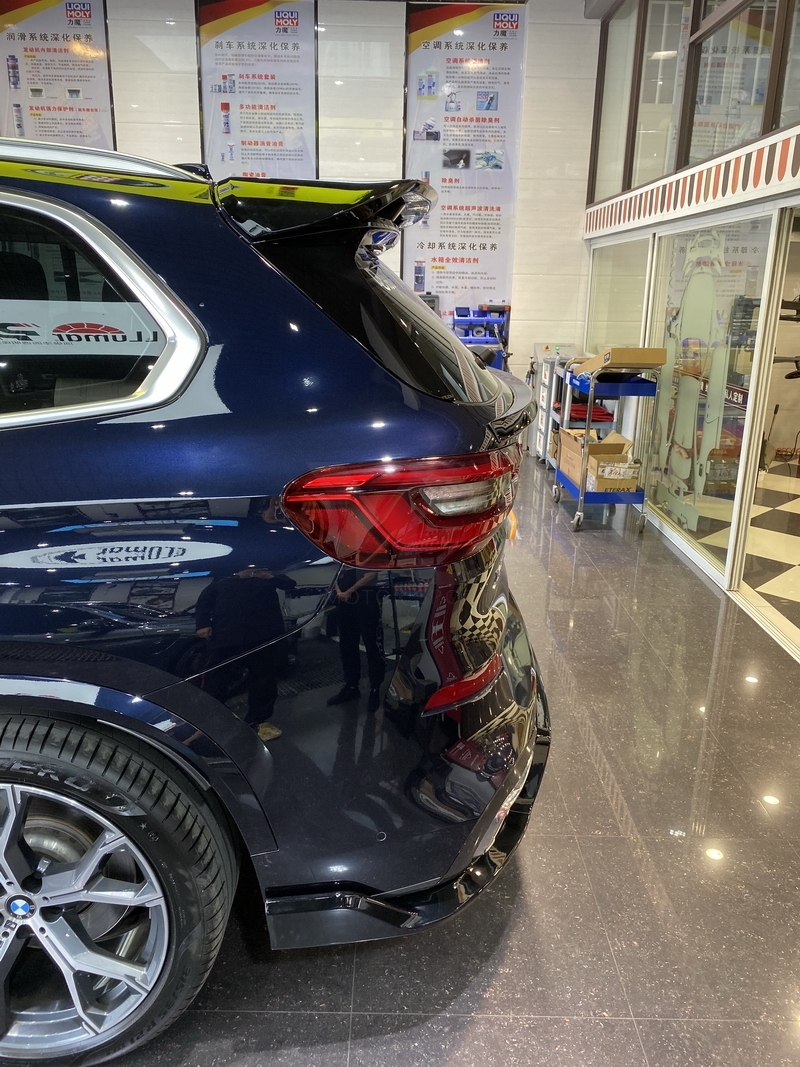 2019-2022 BMW G05 X5 MS Black Knight Style Roof Wing Carbon Fiber