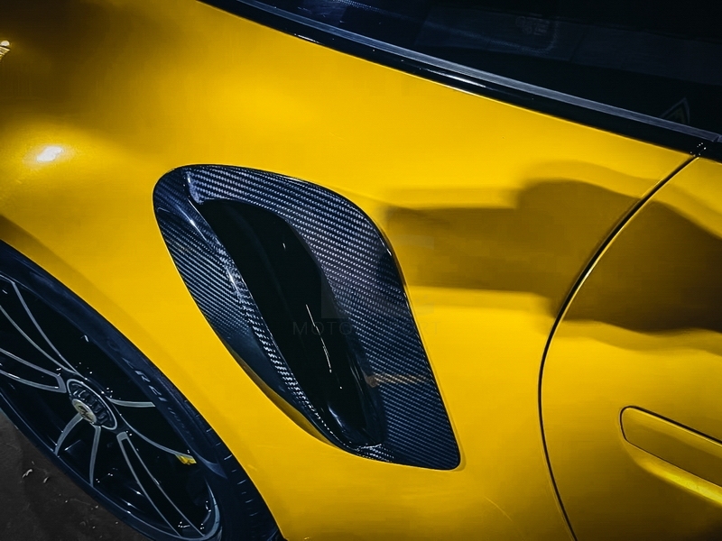 2019-2022 Porsche 911 992.1 Turbo S TA Style Side Skits Side Air Intake Duct Dry Carbon Fiber