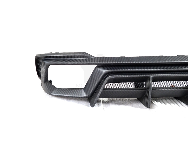 Carbon Fiber Matte Finish 2017-2022 Audi RS4 B9 B9.5 Avant RS01R Rear Diffuser