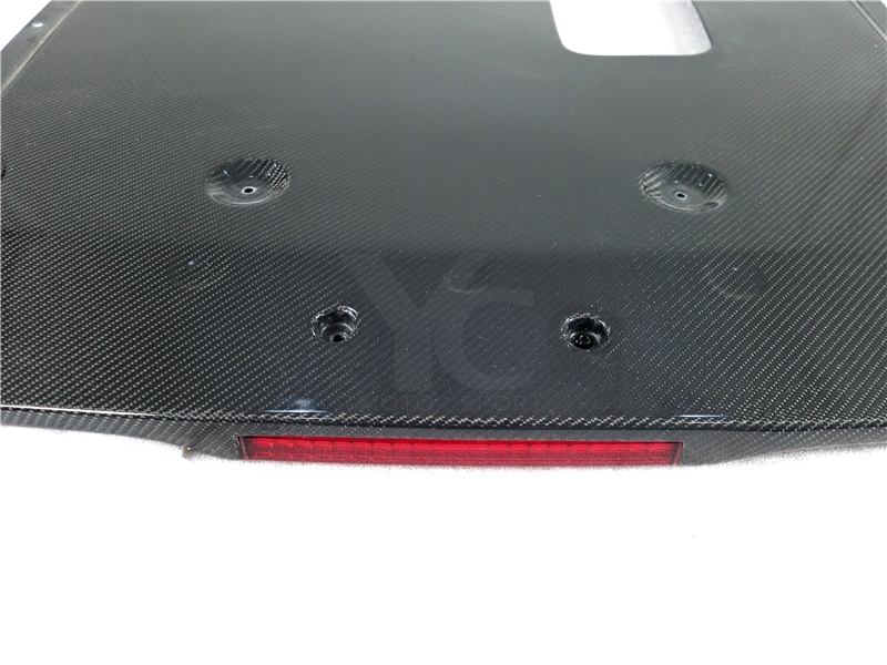 2011-2016 Nissan R35 GTR DBA NI Style Rear Diffuser Underboard w/ Fog Lamp Cutout