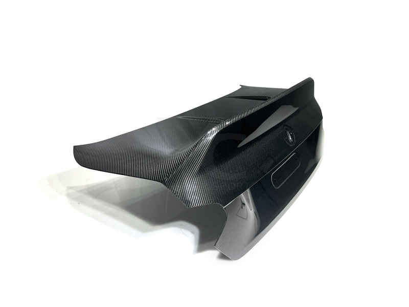 Dry Carbon Fiber DCF CSL Style Trunk Fit For 2023-2024 BMW G87 M2 Rear Trunk boot lid