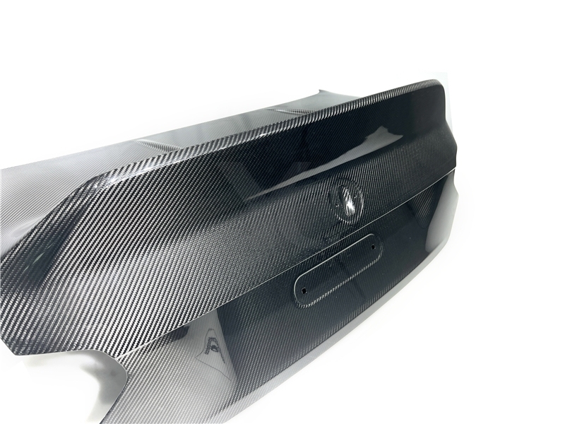 Dry Carbon Fiber DCF CSL Style Trunk Fit For 2023-2024 BMW G87 M2 Rear Trunk boot lid