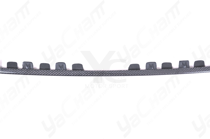 Carbon Fiber Avant RS01R OEM Style Rear Bumper Garnish Trim Strip Fit For 2017-2022 Audi RS4 B9 B9.5