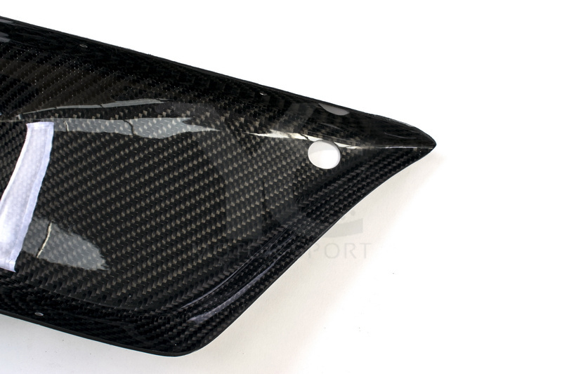 Lancer Evo 9 VARIS Style Front Bumper Oil Cooler Guide