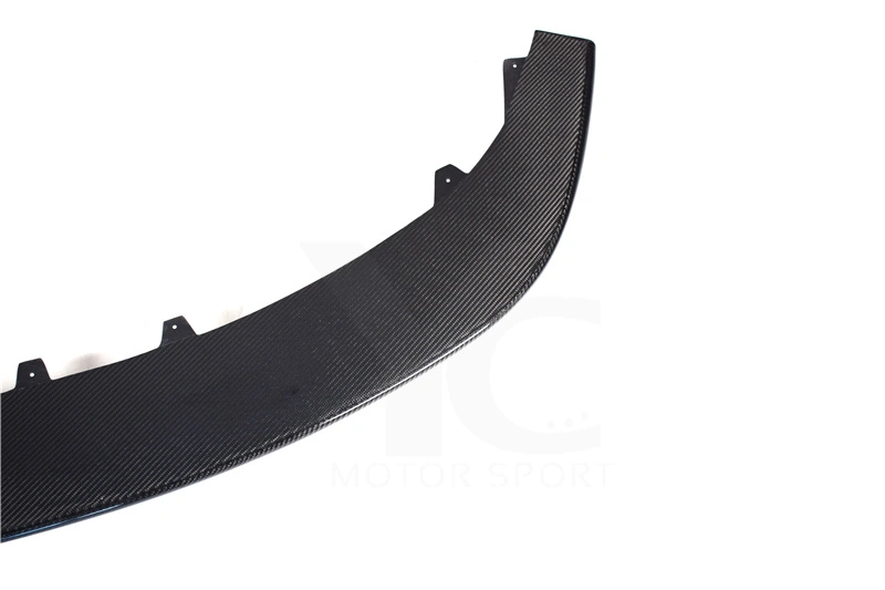 Carbon fiber surface of the 2006-2007 Mitsubishi Evolution 9 DK Style front lip