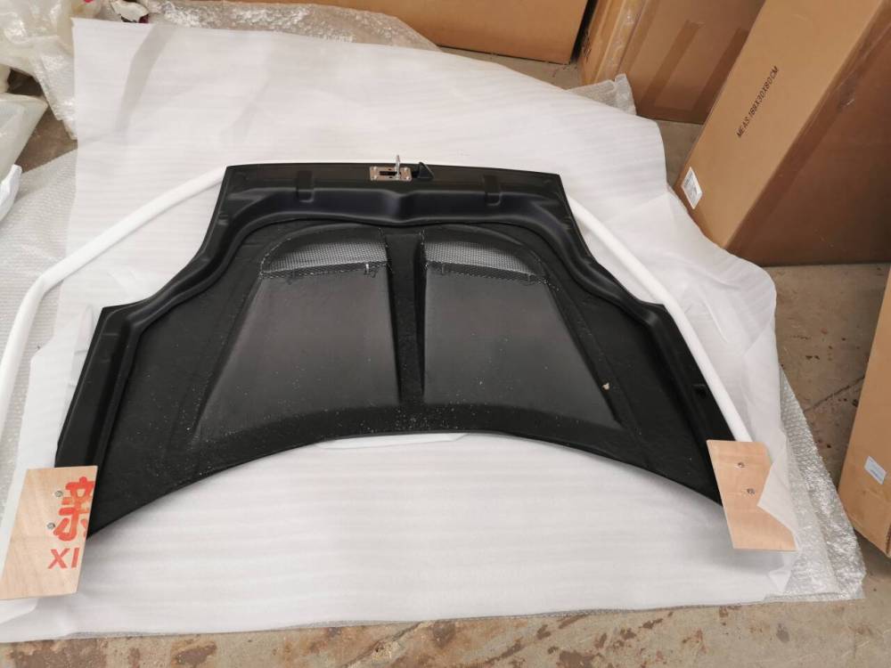 ZZW30 Mr2 Spyder Body Kit Hood