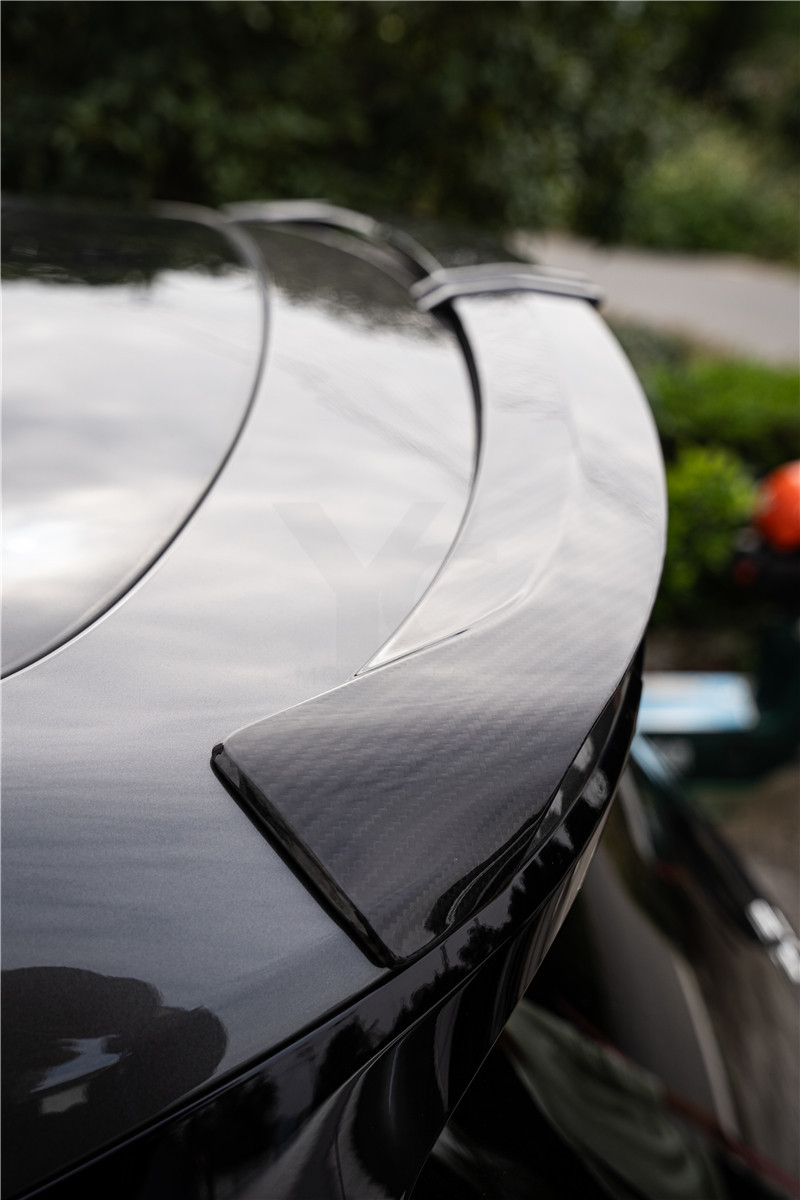 YC DESIGN Type I Style Dry Carbon Fiber Roof Spoiler for 23-24 Li Auto L7