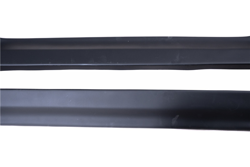 Nissan Skyline R33 JUN Style Fiberglass Side Skirts
