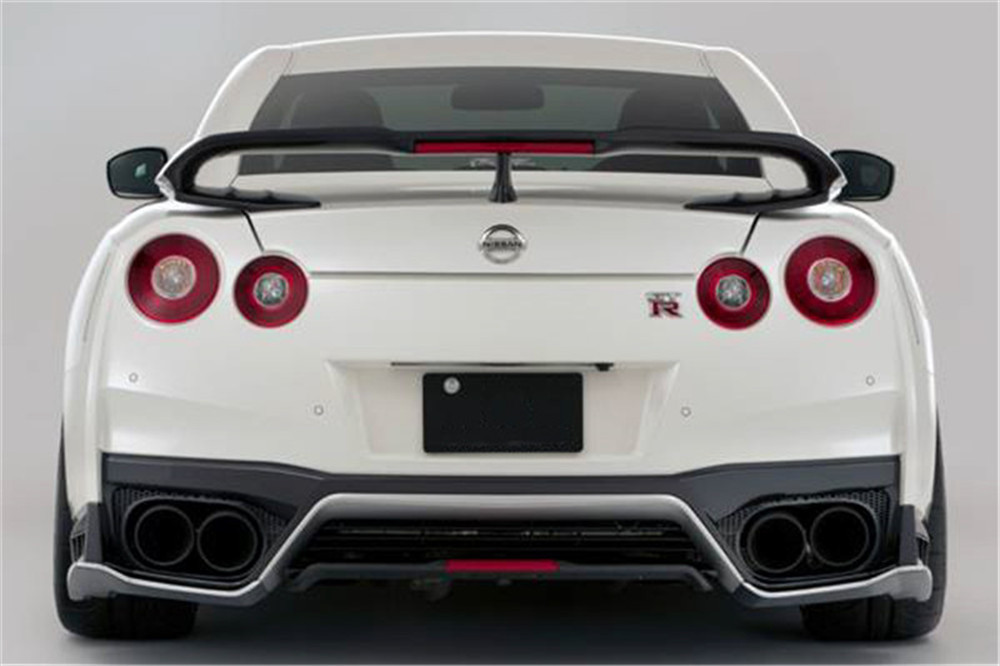 2015 Nissan R35 GTR VARIS Magnum Opus 17' Ver Style Carbon Fiber GT Wing
