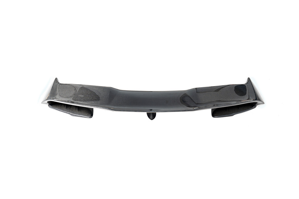 2015 Nissan R35 GTR VARIS Magnum Opus 17' Ver Style Carbon Fiber GT Wing