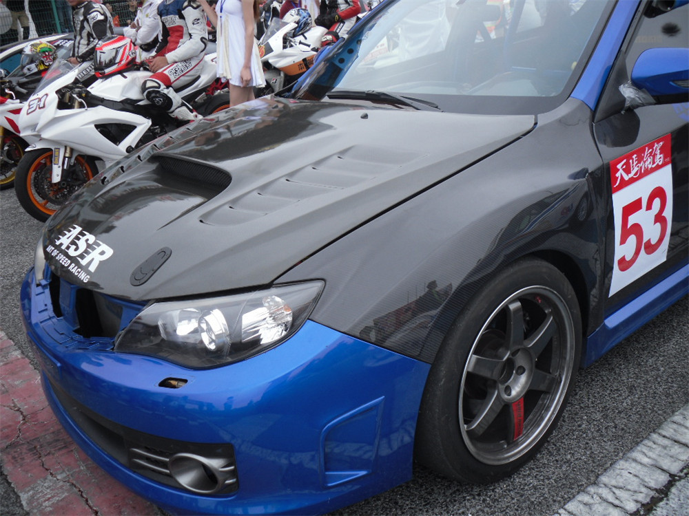 2010 Subaru Impreza  Carbon Fiber Fender