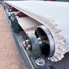 Tailings recovery blanket machine