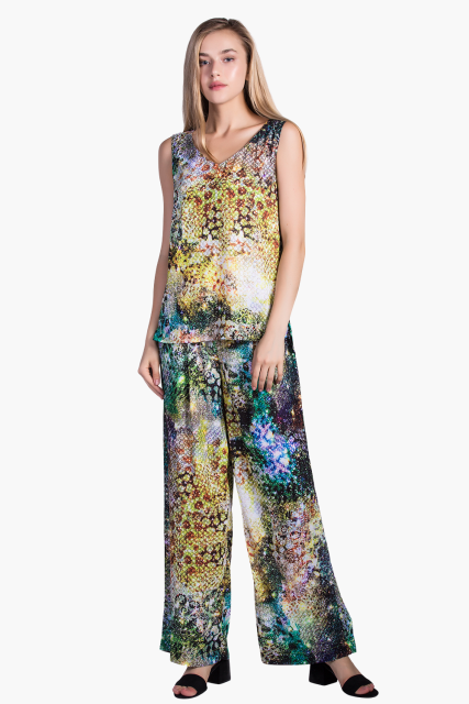 White Custom Printed Blouse Blue-Red Prints - LAN-APPAREL