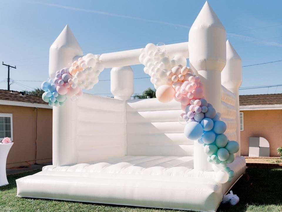 Indoor Outdoor Inflatable Bounce House and Jumping Castle with Slide Combo,Aftersea