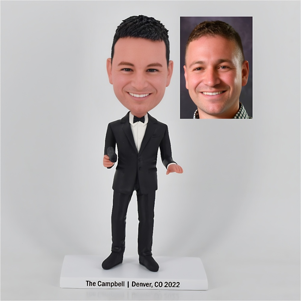 Customized gun-holding suit bobblehead doll