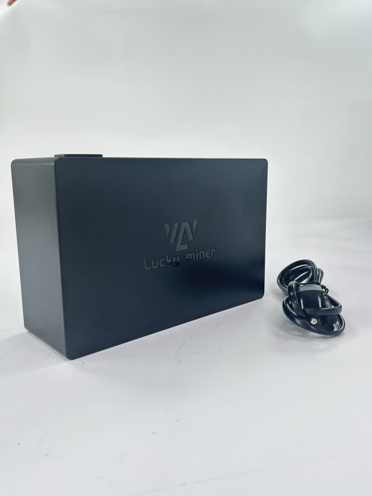 Lucky Miner Lv08 4.5T BTC Bitcoin Miner