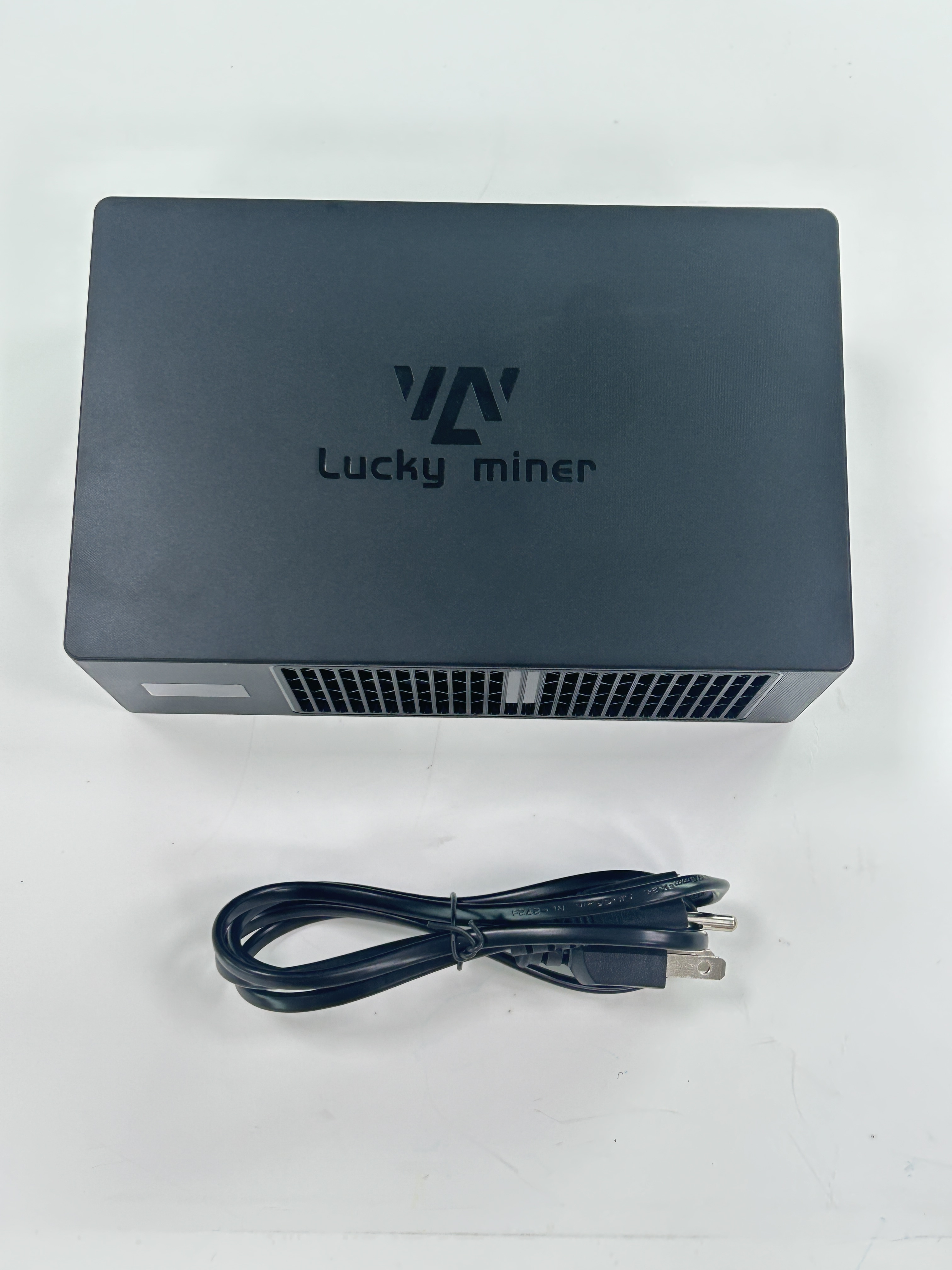 Lucky Miner Lv08 4.5T BTC Bitcoin Miner