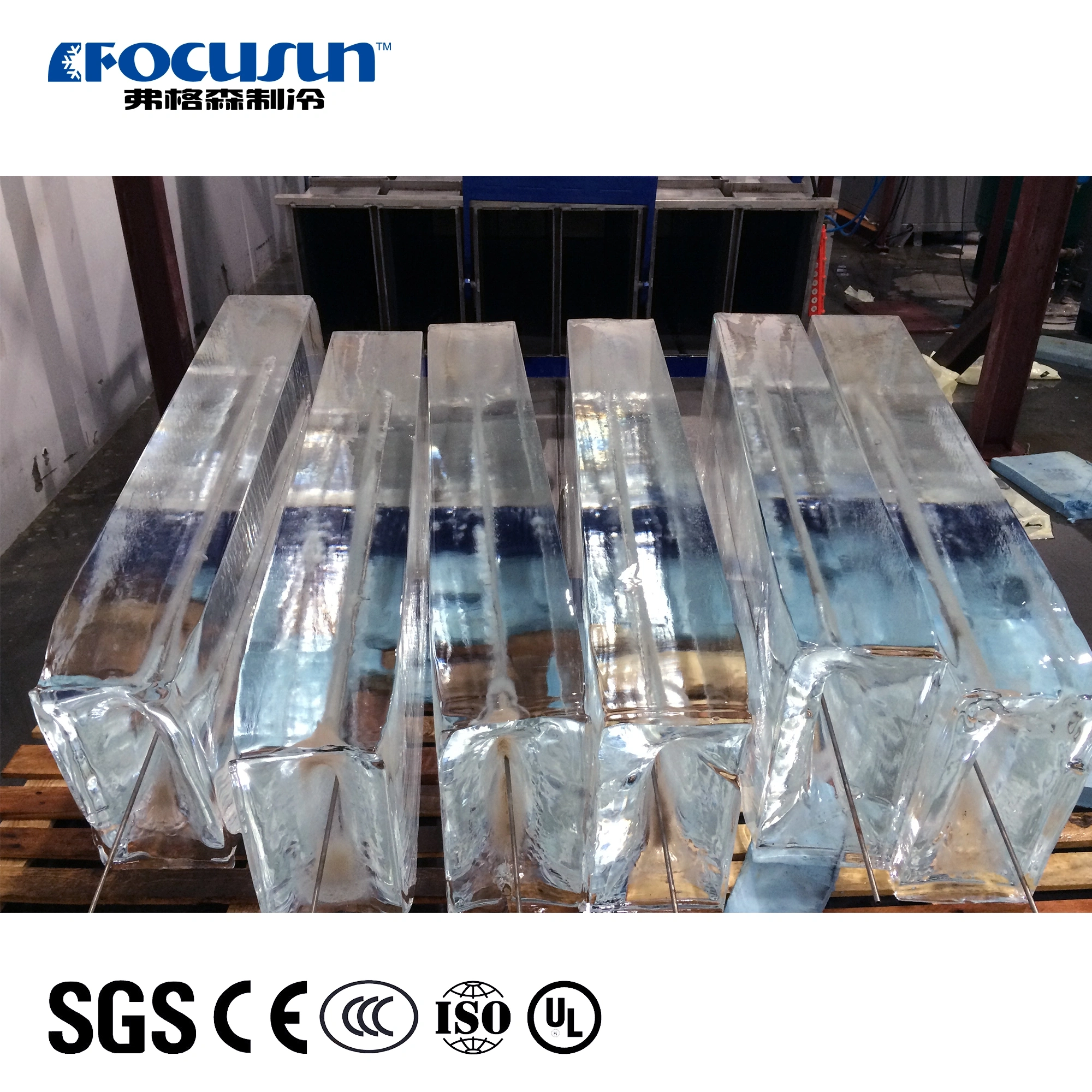 Machine à glace en blocs transparents avec système de saumure