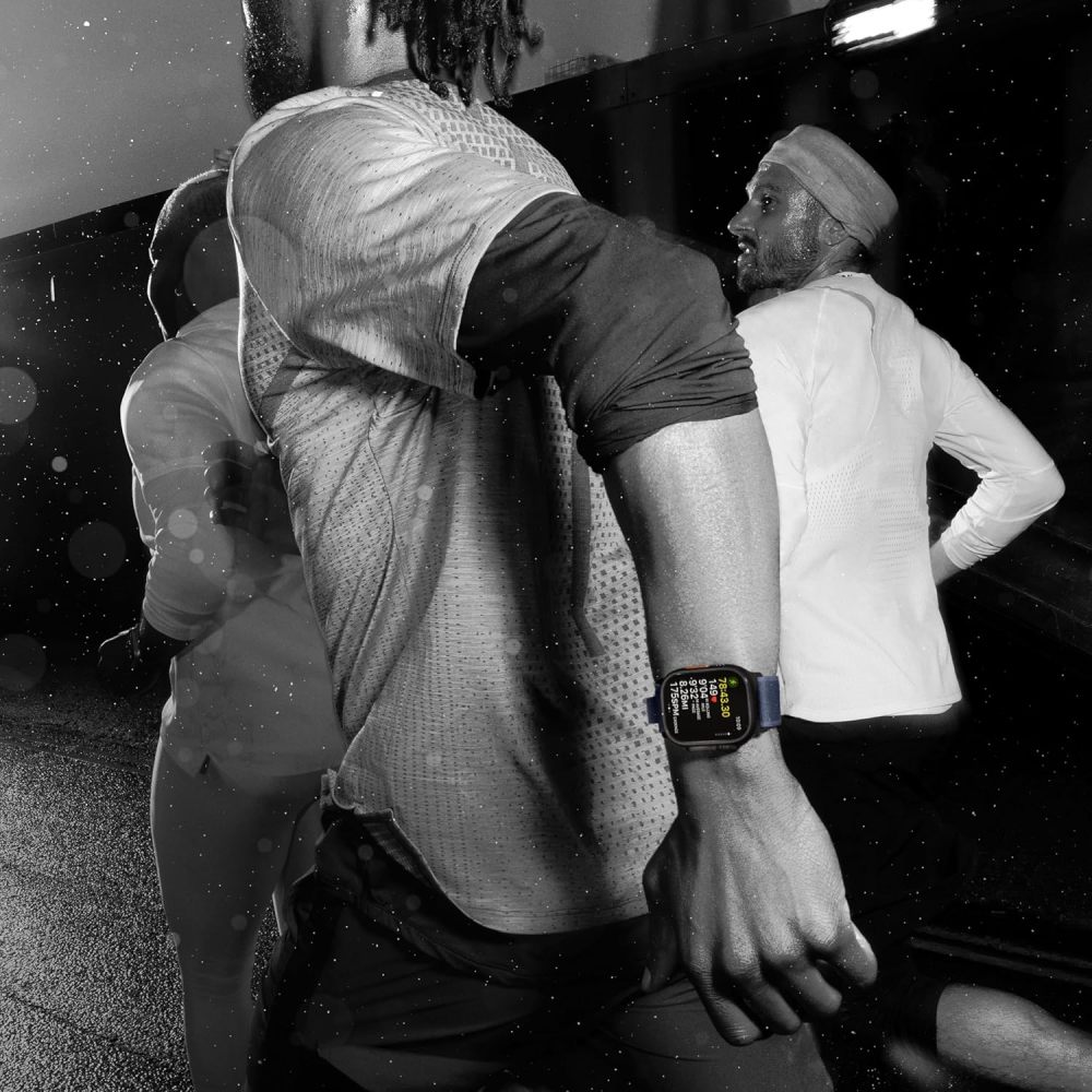 Apple Watch Ultra 2 [GPS + Cellular 49mm] Smartwatch, Sport Watch with Black Titanium Case with Black Titanium Milanese Loop - Small. Fitness Tracker, Precision GPS, Action Button, Carbon Neutral