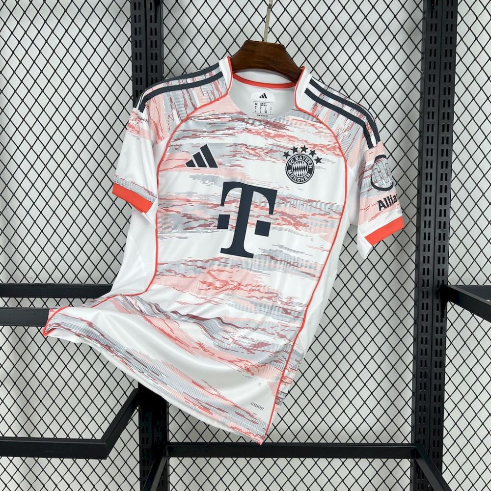 Bayern 25/26 away kit fan version