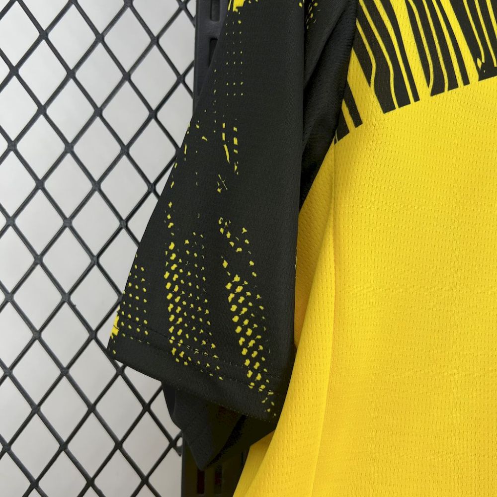 Dortmund 25/26 home kit fan version