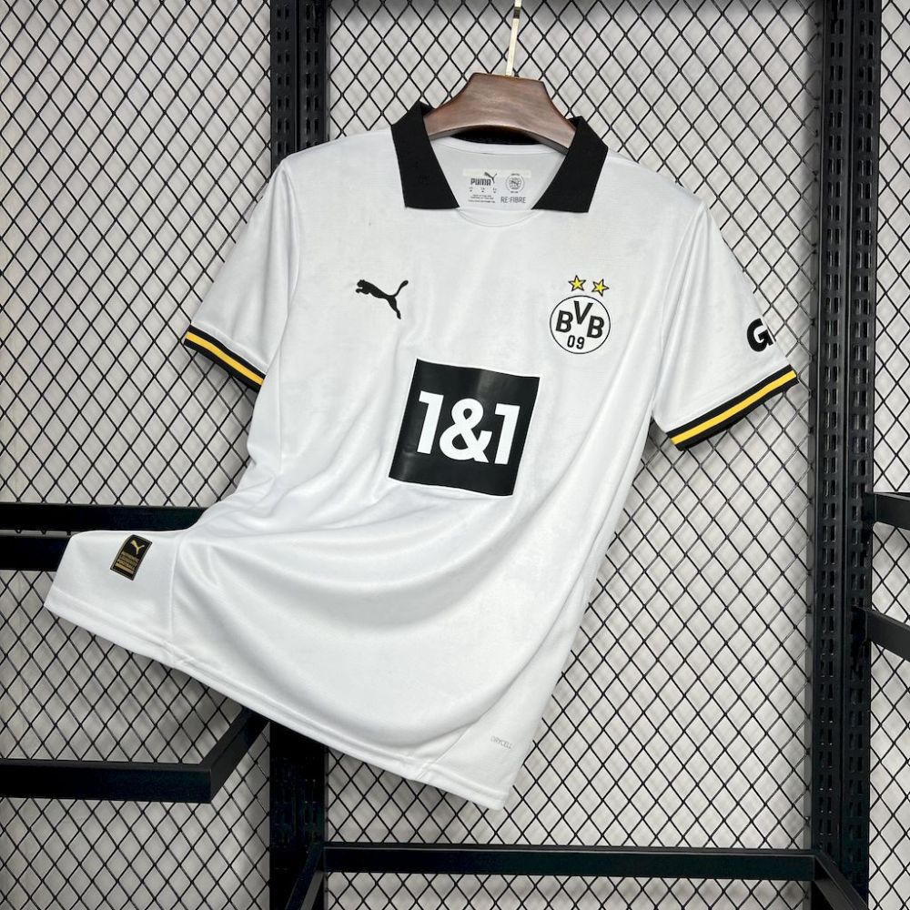 Dortmund 24/25 second away kit fan version
