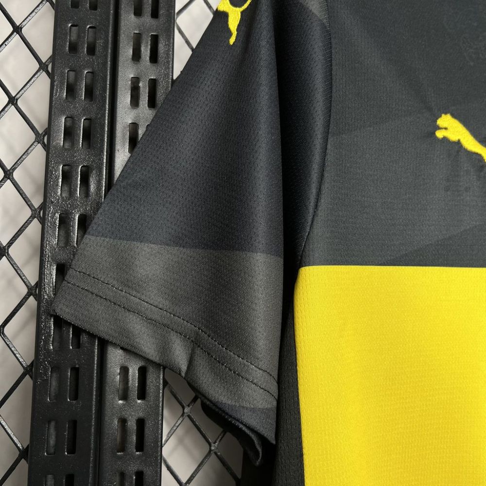 Dortmund 24/25 away kit fan version