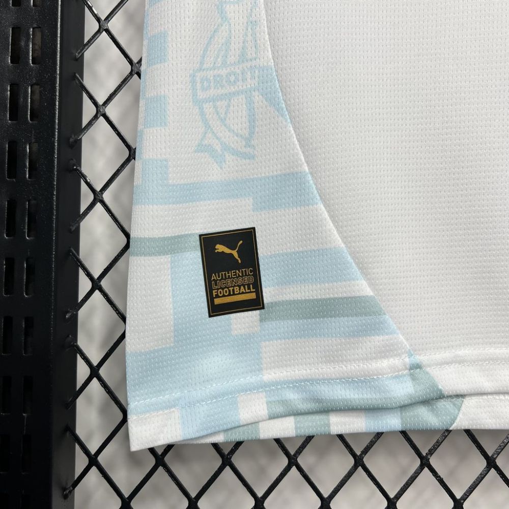 Marseille 24/25 home kit fan version