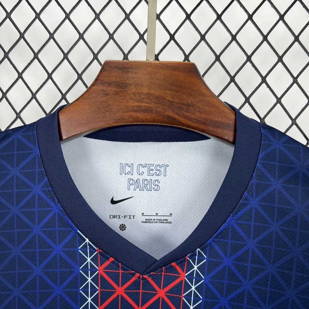 Paris Saint-Germain 25/26 Home Jersey Fan Edition