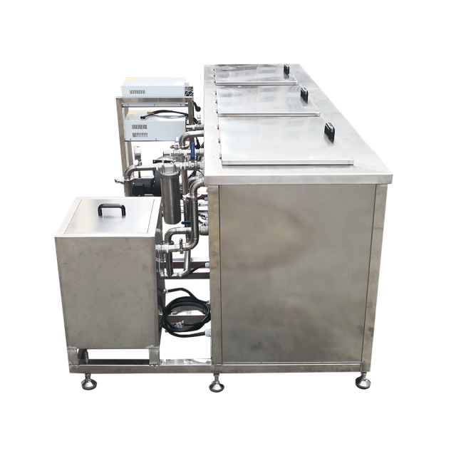ultrasonic cleaning machine with spraying